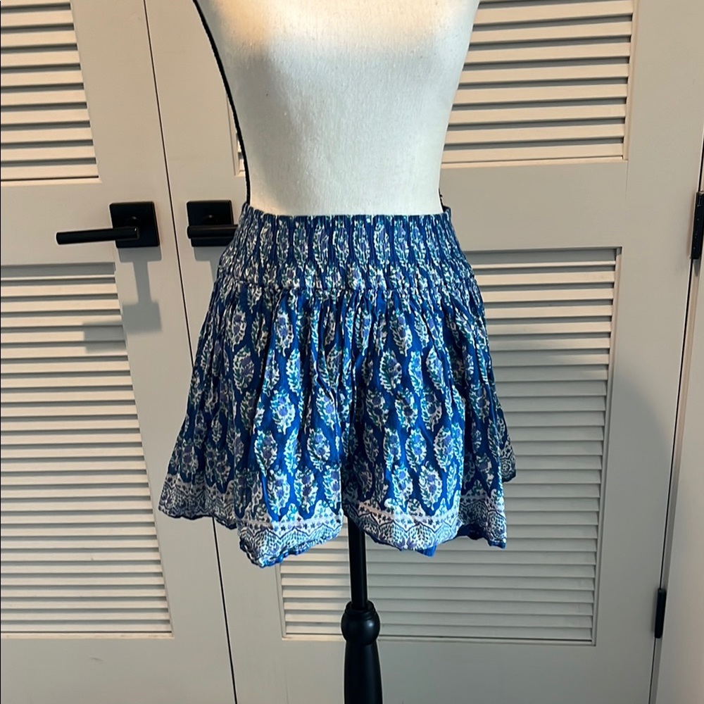 American Eagle Outfitters Blue and White Smocked Skater Mini Skirt